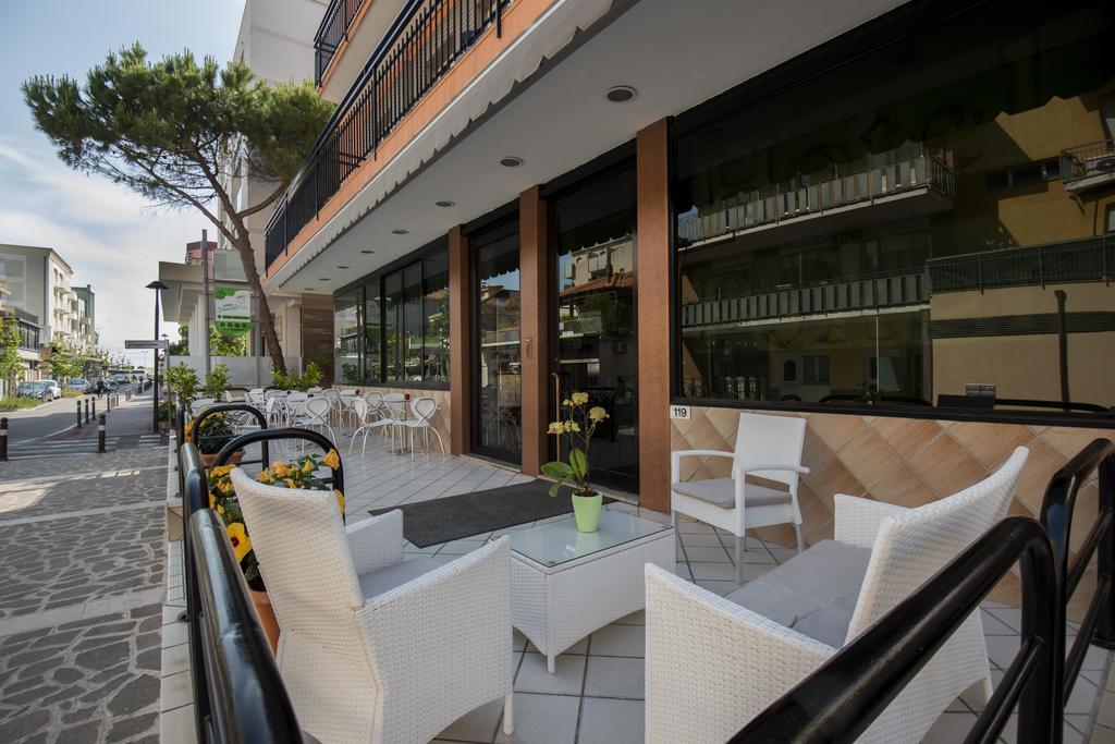 Hotel Scarlet Rimini Eksteriør billede
